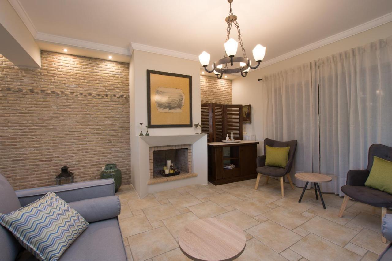 Golden Coast Boutique - Luxury Living Aparthotel Kypseli Eksteriør bilde