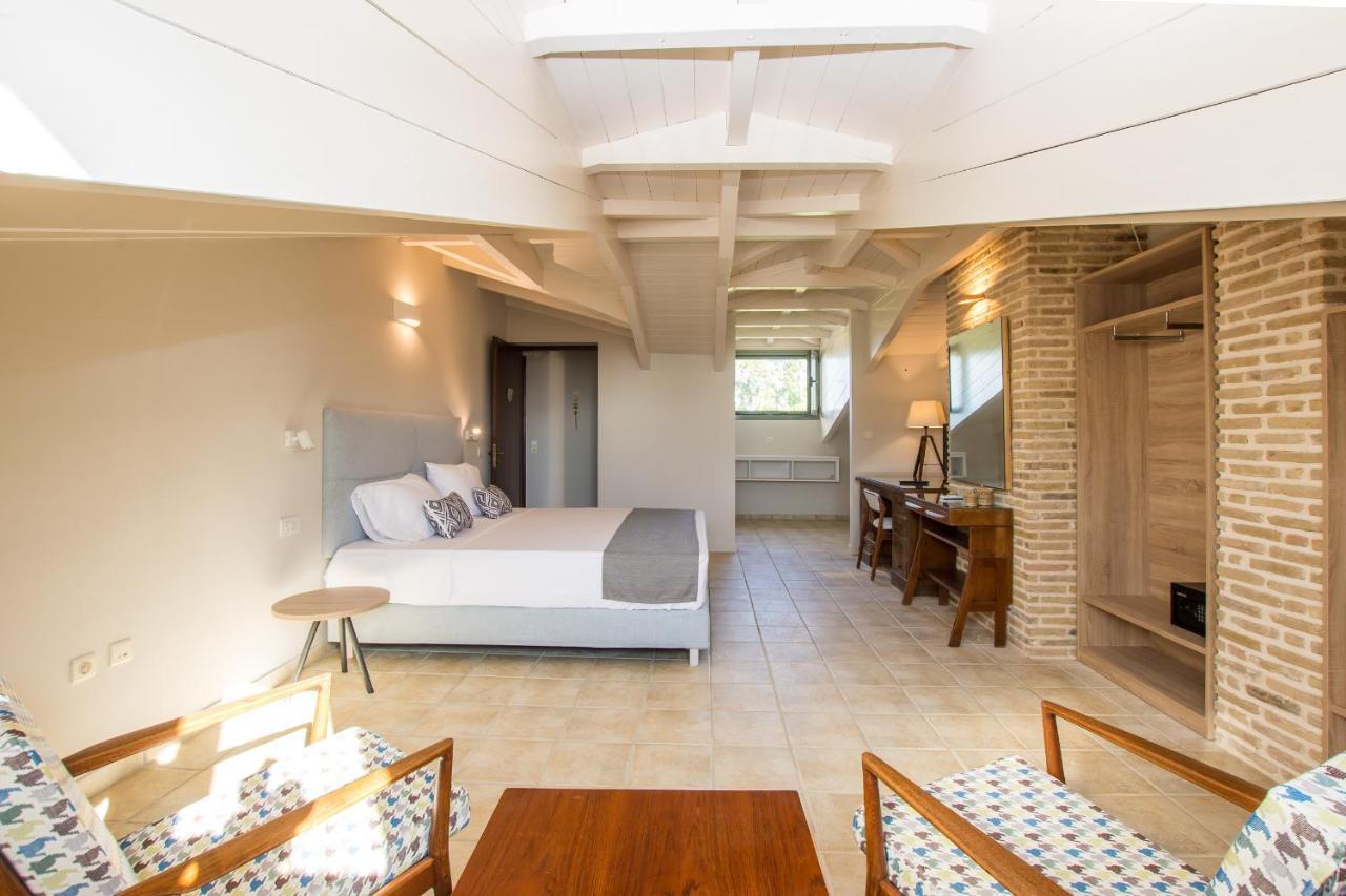 Golden Coast Boutique - Luxury Living Aparthotel Kypseli Eksteriør bilde