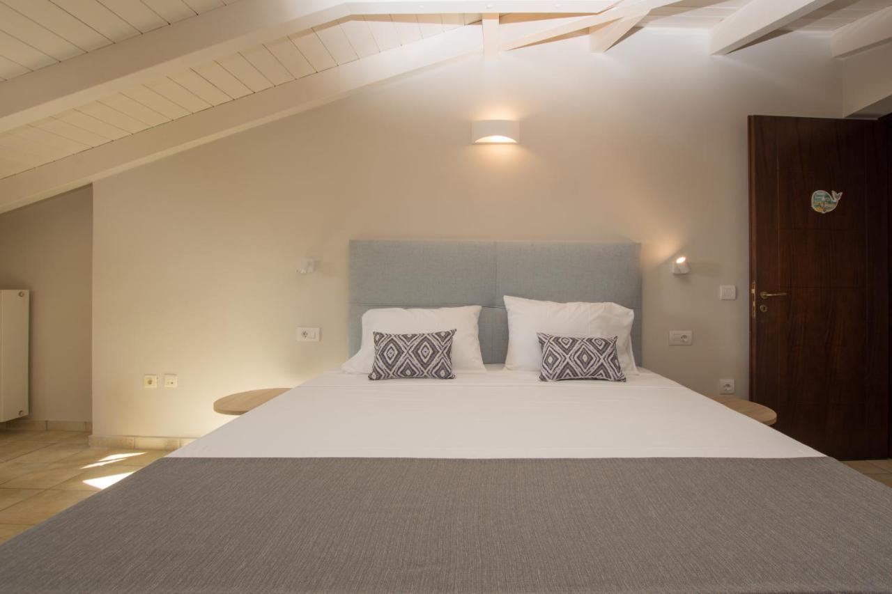 Golden Coast Boutique - Luxury Living Aparthotel Kypseli Eksteriør bilde